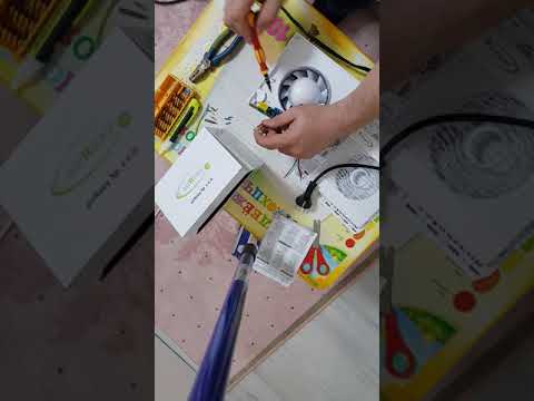 Видео: AirRoxy Подключение вентилятора с датчиком влажности в ванной.
