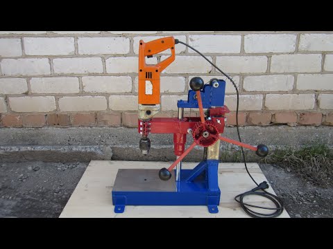 Видео: Сверлильный станок из дрели/handmade drill press