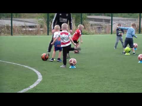 Видео: ЮТУБ. Детская спортивная школа. Футбол. Тренировка.