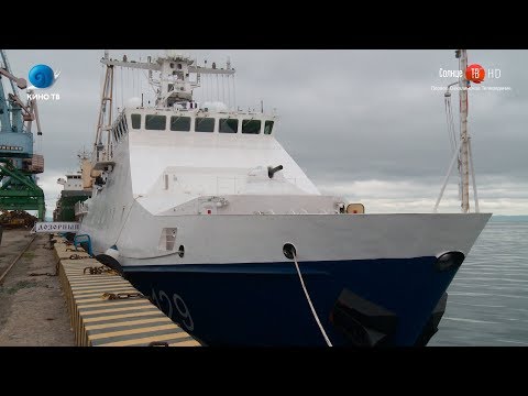 Видео: 06.07.2018 В Корсаковский морской порт прибыл пограничный корабль "Дозорный"