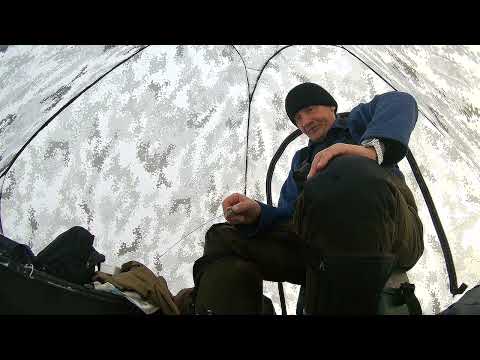 Видео: Нашел рыбу-соблазни на поклевку! Обской лещ в январе.