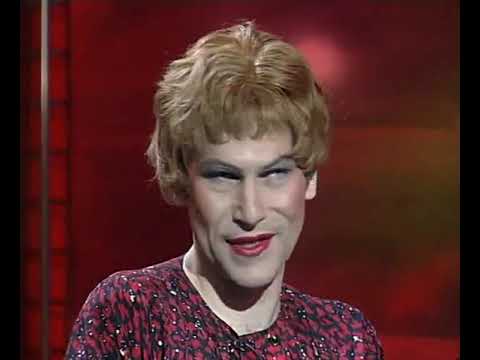 Видео: ПРО ЧЁ-ТО с Еленой Чунго-Чангой:тема-Разглядывание веселых картинок