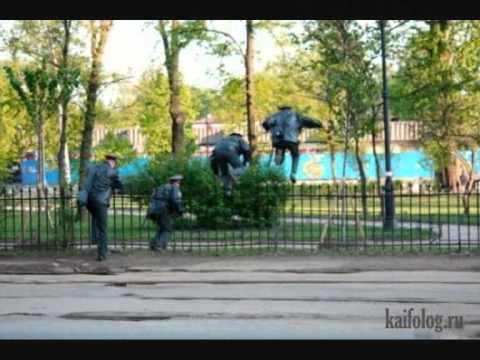 Видео: Наша служба и опасна и трудна...