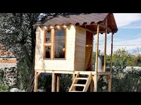 Видео: VLOG : Сильный ливень. Домик почти готов.
