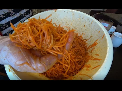 Видео: Как приготовить морковь по-корейски дома?