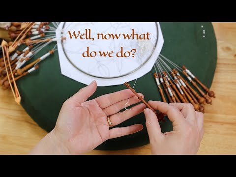 Видео: Как заменить пустую шпульку для кружева