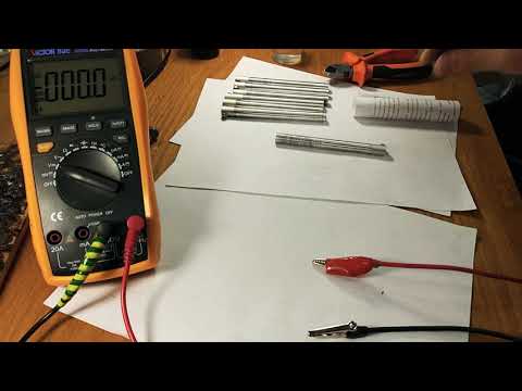 Видео: Батарейка из Алюминия