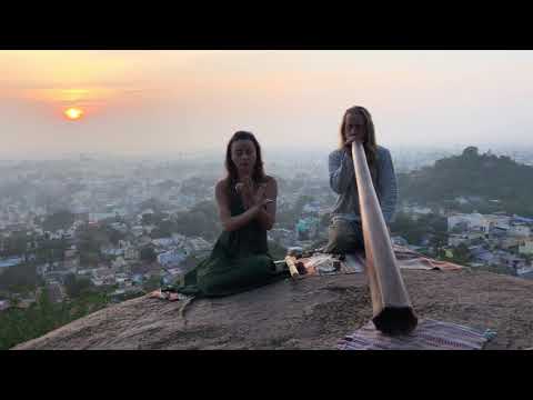 Видео: Didgeridoo meditation Индия (Диджериду медитация)