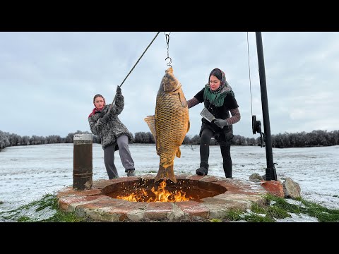 Видео: 25кг Огромный Карп с ИКРОЙ Внутри Запеченный в Печи!