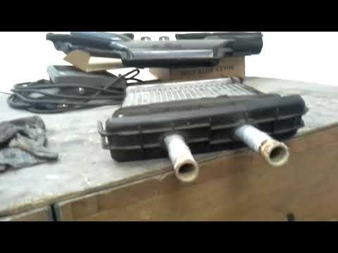 Видео: DAEWOO MATIZ Замена радиатора печки Часть Вторая СБОРКА