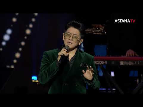 Видео: Сәкен Майғазиев - "Сағынып жүрмін".  (Концерттен үзінді)