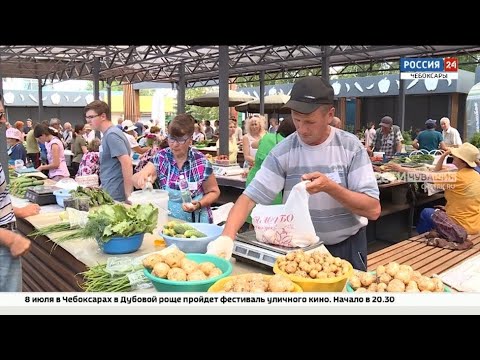 Видео: В Чебоксарах почти за 6 млн рублей построили новый фермерский рынок