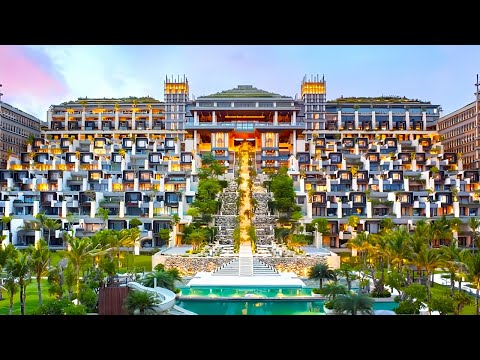 Видео: Apurva Kempinski Bali / Luxury Hotel & Resort в Индонезии. Ресторан Аквариум потрясающий.