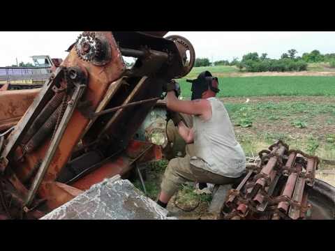 Видео: Ремонт наклонной камеры комбайна НИВА СК 5