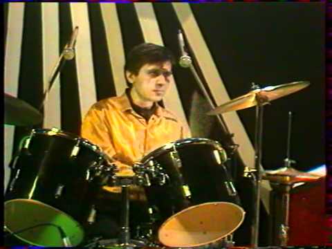 Видео: Блус в 9 - Милчо Левиев