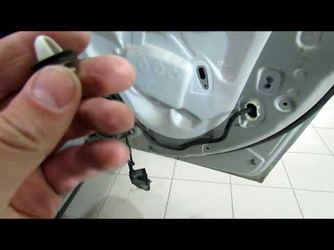 Видео: Как снять карту двери Ситроен\Citroen C5  седан