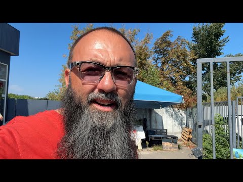Видео: «Барахолка, от которой можно разбогатеть… или разориться»