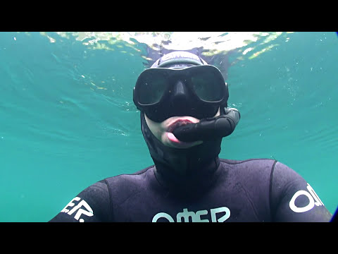 Видео: ПОДВОДНЫЕ ОХОТНИКИ. ЛИРИКА чистой воды.