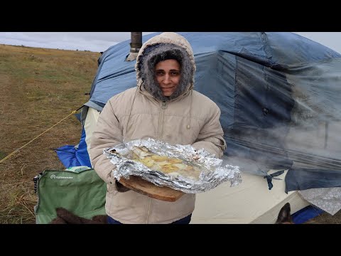 Видео: Оз. Чаны, Рыбачим с Комфортом в Октябре с Аней и Рипусей... ( Клевая Рыбалка)