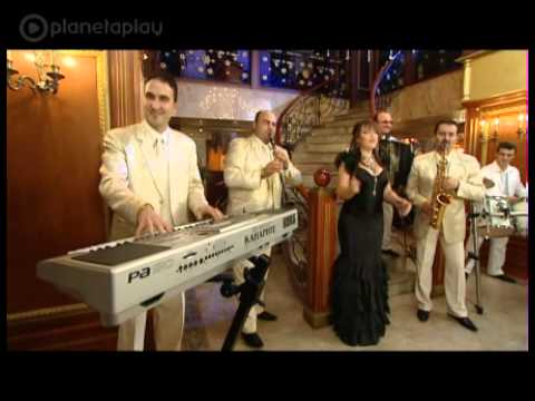 Видео: IVANA - USMIHNI SE / Ивана - Усмихни се, 2010