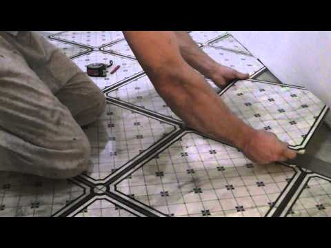 Видео: Подрезка плитки при укладке по диагонали. Классный и простой способ!