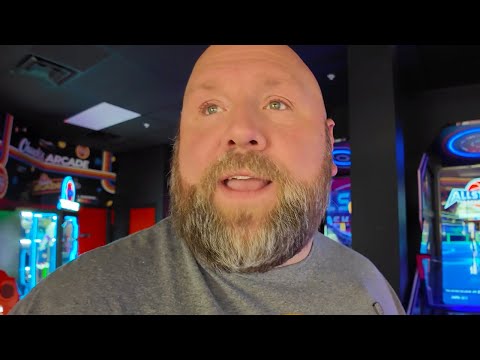 Видео: Посещаем Chucks Arcade в Талсе, штат Оклахома!