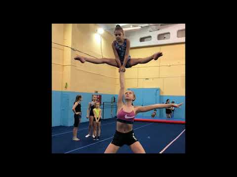 Видео: В рамках проекта "Акро-эволюция" Карпова Ярослава