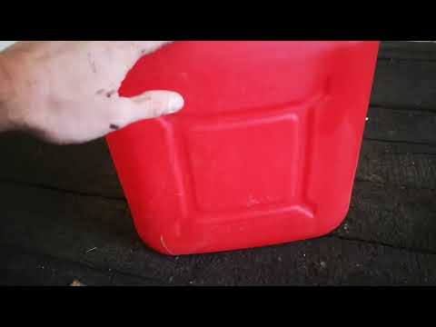 Видео: Мопед Colt, разбор бензобака.