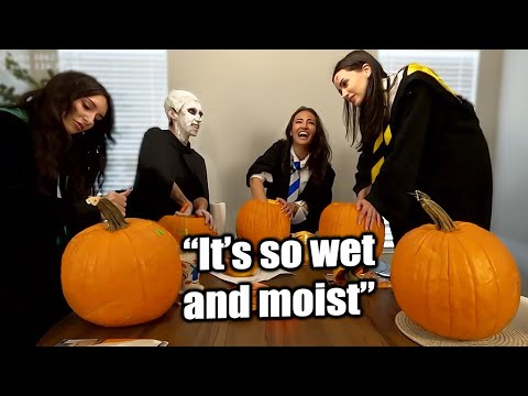 Видео: Мы попробовали вырезать тыкву в костюмах на Хэллоуин..