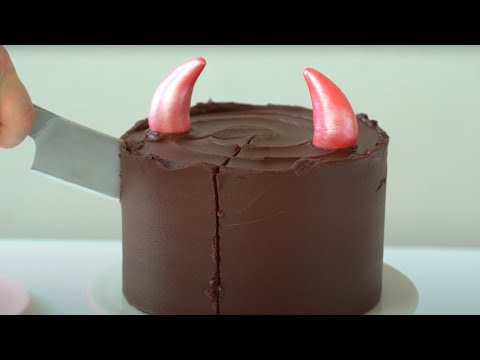 Видео: Как приготовить Пирог Пища Дьявола !  Очень Лёгкий Рецепт!