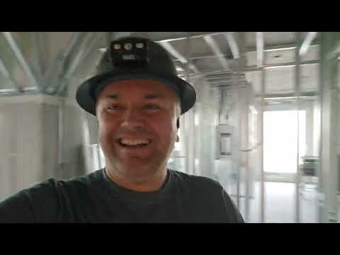 Видео: Как строят в Канаде: заглянем на этап строительства когда нет стен, и увидим, как все расположено