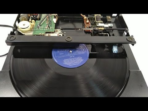 Видео: KENWOOD KD-727 проигрыватель винила с тангенциальным тонармом и прямым приводом.