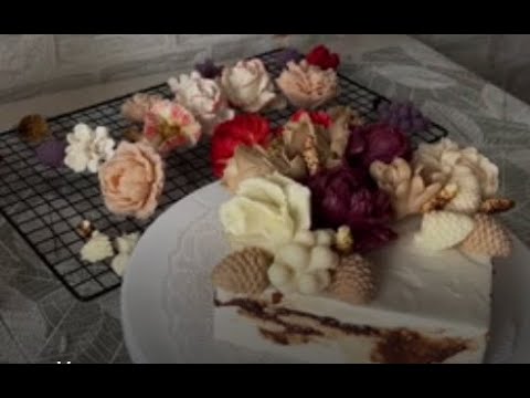 Видео: МК🌸Оформление Торта Зефирными Цветами из молдов от @zefirina_buket156
