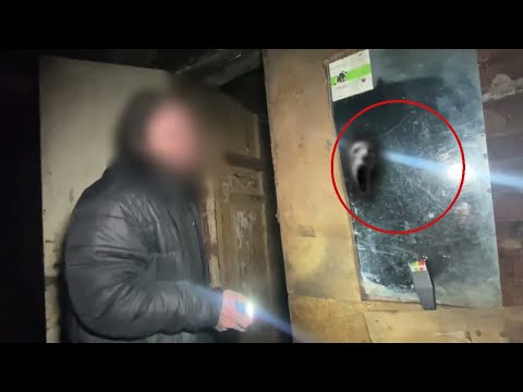 Видео: Ночь в заброшенном доме, мы сняли НЕОБЪЯСНИМОЕ