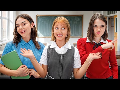 Видео: Кой ще бъде първи изключен от училището! Амелка и нейните приятели се шегуват с учителя!