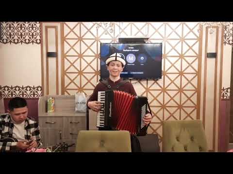 Видео: Интернетти жарды!!! "Жакшы сөз айтчы мага" С.Бейшекеев. Аткаруучу Шумкар Тынчтык уулу.