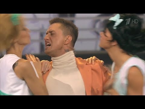 Видео: Павел Прилучный поет "Остров невезения" Главная роль