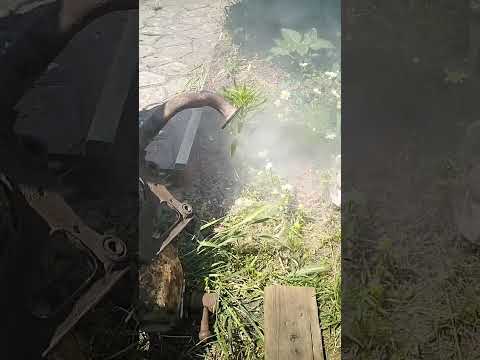 Видео: Чистка глушителя скутера,без разрезания