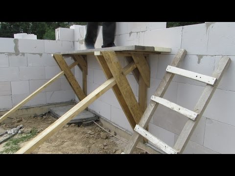 Видео: Строительные леса из досок