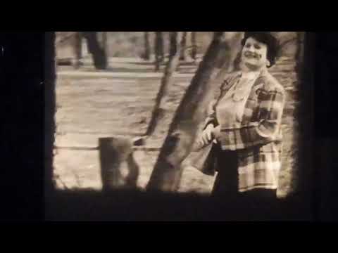 Видео: Любительская 8мм кинопленка с барахолки на Удельной. Фильм из 70х годов, с титрами... 🙂