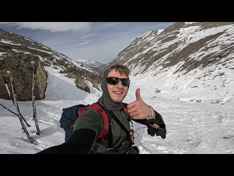 Видео: Ski touring - Furggtälli 🇨🇭 // Ски туринг във Фургтели