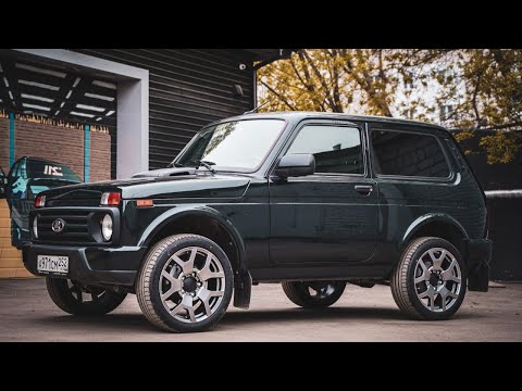 Видео: НИВА Легенда с громкой аудиосистемой. Автозвук SPL для улицы и для Niva Legend