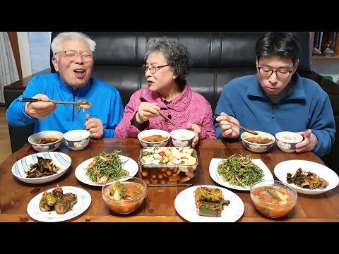 Видео: Обычная загородная еда мукбанг асмр (рецепт)