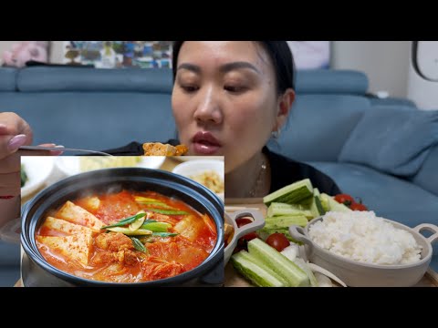 Видео: КОРЕЙСКИЙ БОРЩ ИЗ КИМЧИ🥬|МУКБАНГ |김치찌개 |먹방| ПРОИСШЕСТВИЯ НА РАБОТЕ ‼️⛔️⚠️