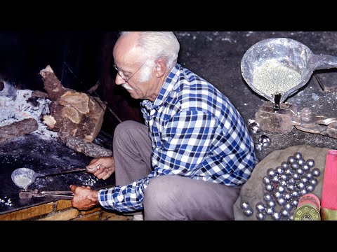 Видео: Пули и патроны ручной работы для охоты. Возглавил производство труб в 1995 году
