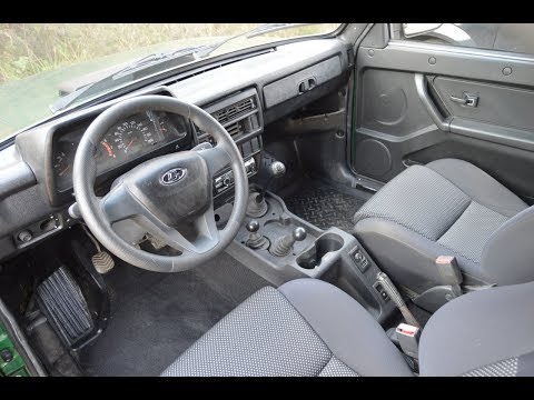 Видео: #10 Нива 1989 Электроусилитель руля (Инжектор), руль от Весты, сиденья от тойоты.