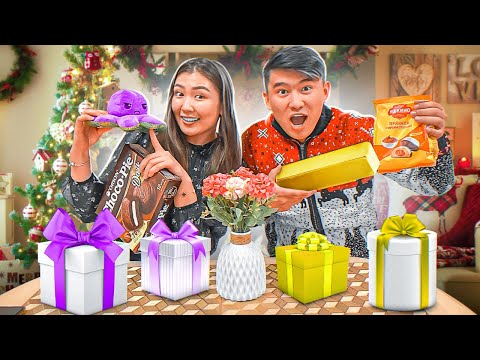 Видео: Досыма ТҮСКЕ байланысты СЫЙЛЫҚТАР беремін // Досым МАҒАН не береді