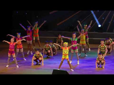 Видео: "Зарядка- кращий друг!". "Щасливе дитинство"-м.Харків.