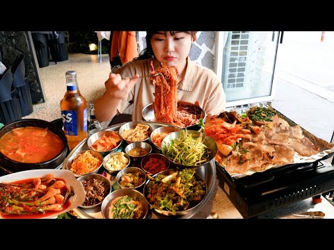 Видео: Тонкий хрустящий самгёпсаль🥩, острая смешанная лапша🍜, жареный рис с сыром Мукбанг😋