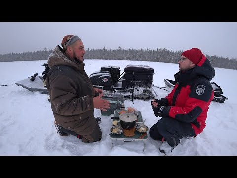 Видео: ВАСИЛЬЕВИЧ ПРИЕХАЛ В ГОСТИ И ПОГНАЛИ! 60 КМ НА СНЕГОХОДЕ, СОТНЯ ЛУНОК \ ДВА ДНЯ В ПОИСКАХ РЫБАЛКИ !